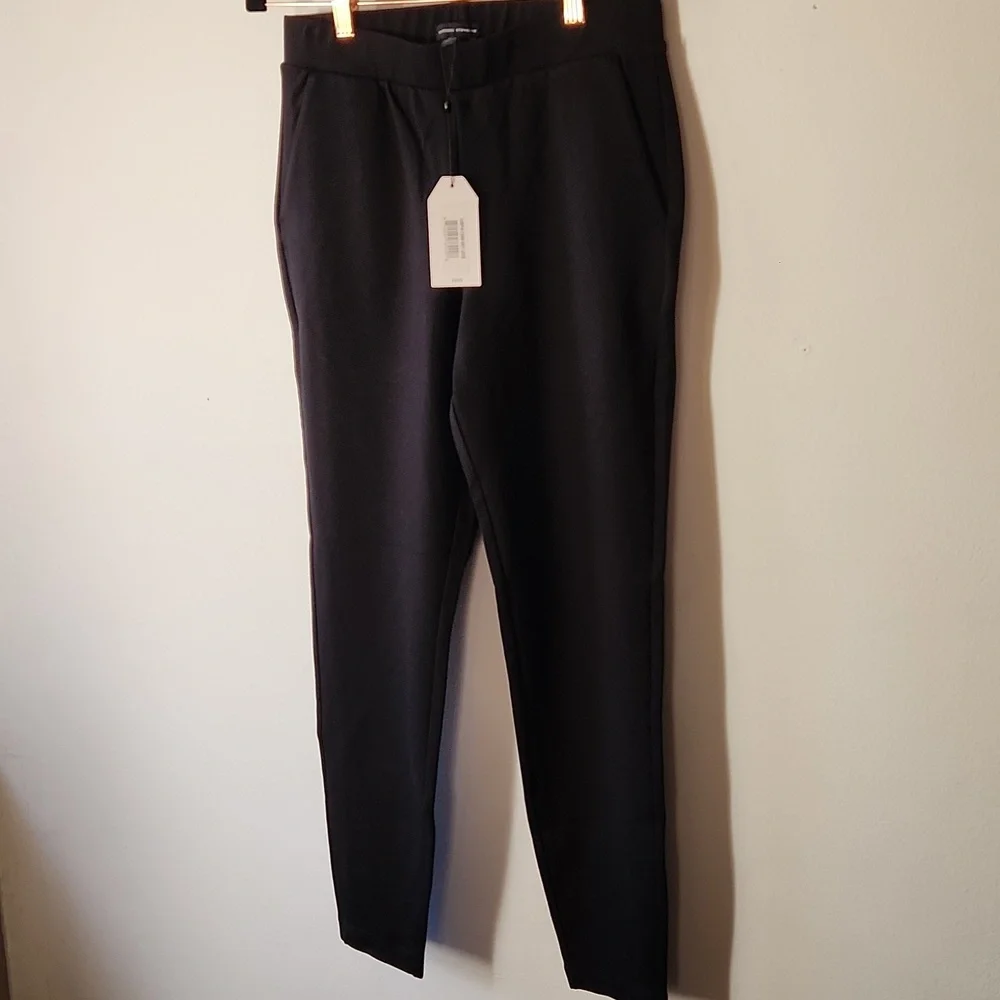 UNIVERSAL STANDARD Minimalist Moro Pocket Signature Ponte Pants Black, Size 6-8 - Picture 4 of 12